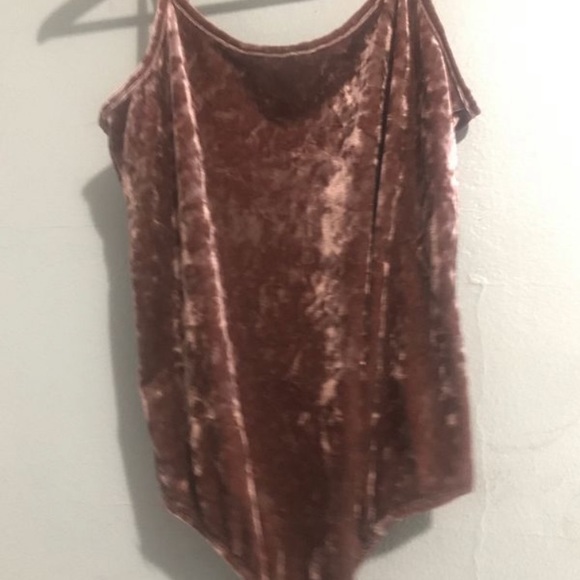 Shirt - Picture 4 of 4